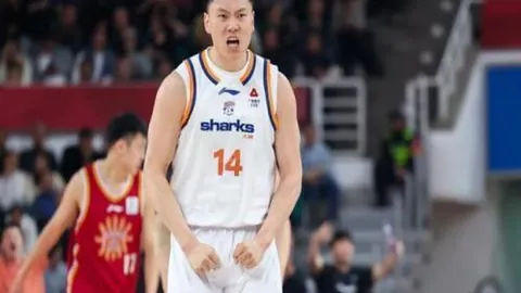 “强寒潮来袭！北方可能迎来首场雪，江南多雨持续至下周末”